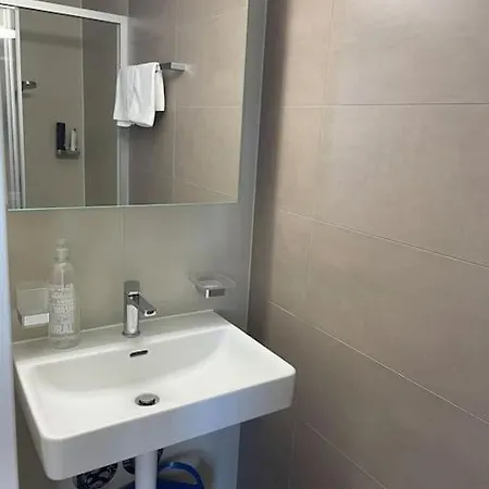 Joli Studio Confortable ! Apartamento