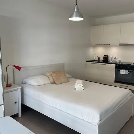 Joli Studio Confortable ! Apartamento